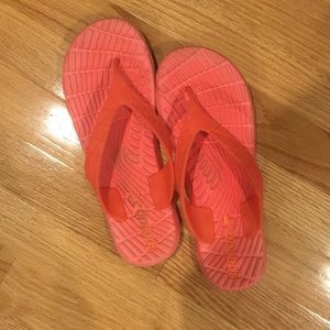 SPEEDO flip flops